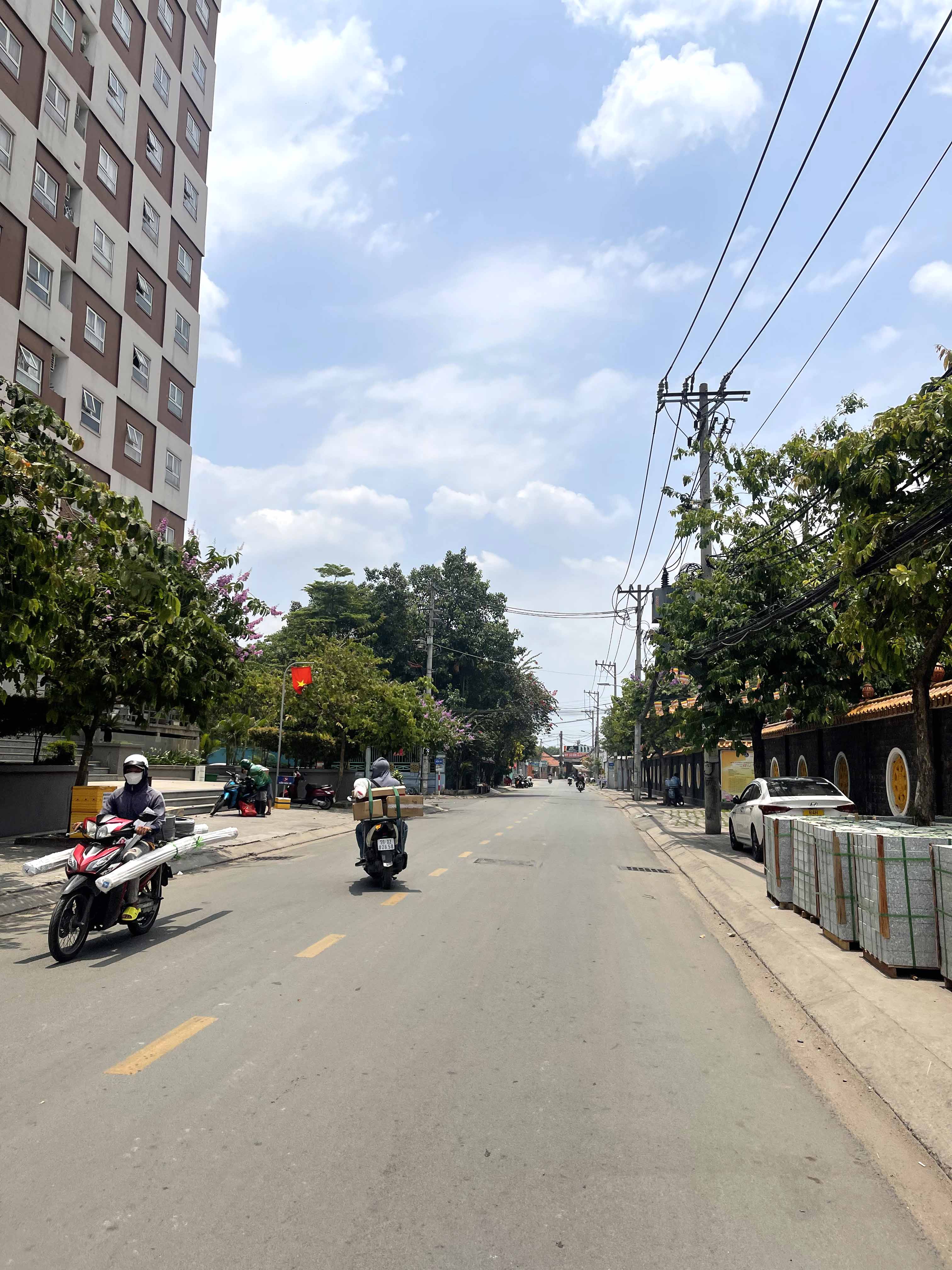 Bán Nhà 2 Tầng Mới Đẹp Hẻm Xe Hơi 92m_7.8*12 Gần Tô Ngọc Vân Tam Phú Thủ Đức Chỉ 8.8 tỷ - Ảnh 4